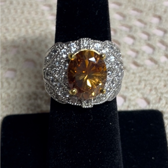 Gold Plated Citrine and Cubic Zirconia Ring, Sz 7 - Picture 7 of 8